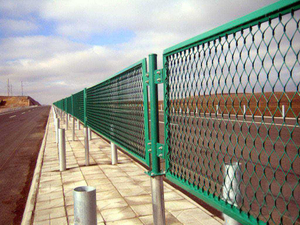 Heavy Duty Highway Anti-Glare Barrier Anti-Dazzle Panel Anti-Corrosion for Expressway Night Driving Safety