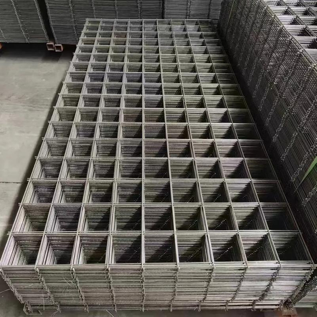 High-Galvanized Construction Mesh | Municipal Pipe Support | 1000h Salt Spray Resistant | For Underground Utility Tunnels