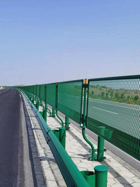 Expressway Anti-Glare Screen Reflective Anti-Dazzle Board Light Blocking for Reducing Headlight Glare on Highway