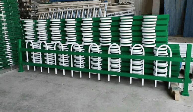 High-Strength Zinc Steel Guardrail, Durable Fence for School Yard, Park Perimeter & Industrial Zone Protection